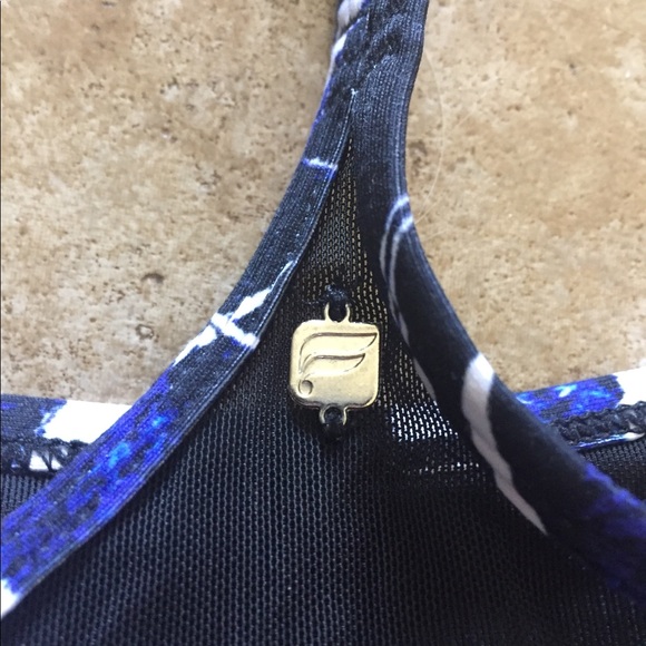 💄2 for $40!💄 NWOT Fabletics Mesh Midi Sports Bra - Picture 4 of 8